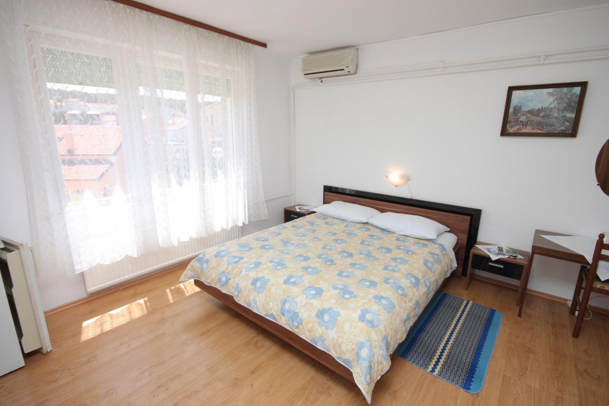 Apartments And Rooms With Parking Space Mali Lošinj Zewnętrze zdjęcie