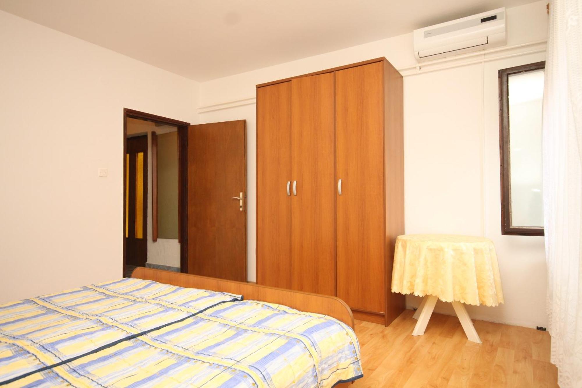 Apartments And Rooms With Parking Space Mali Lošinj Pokój zdjęcie